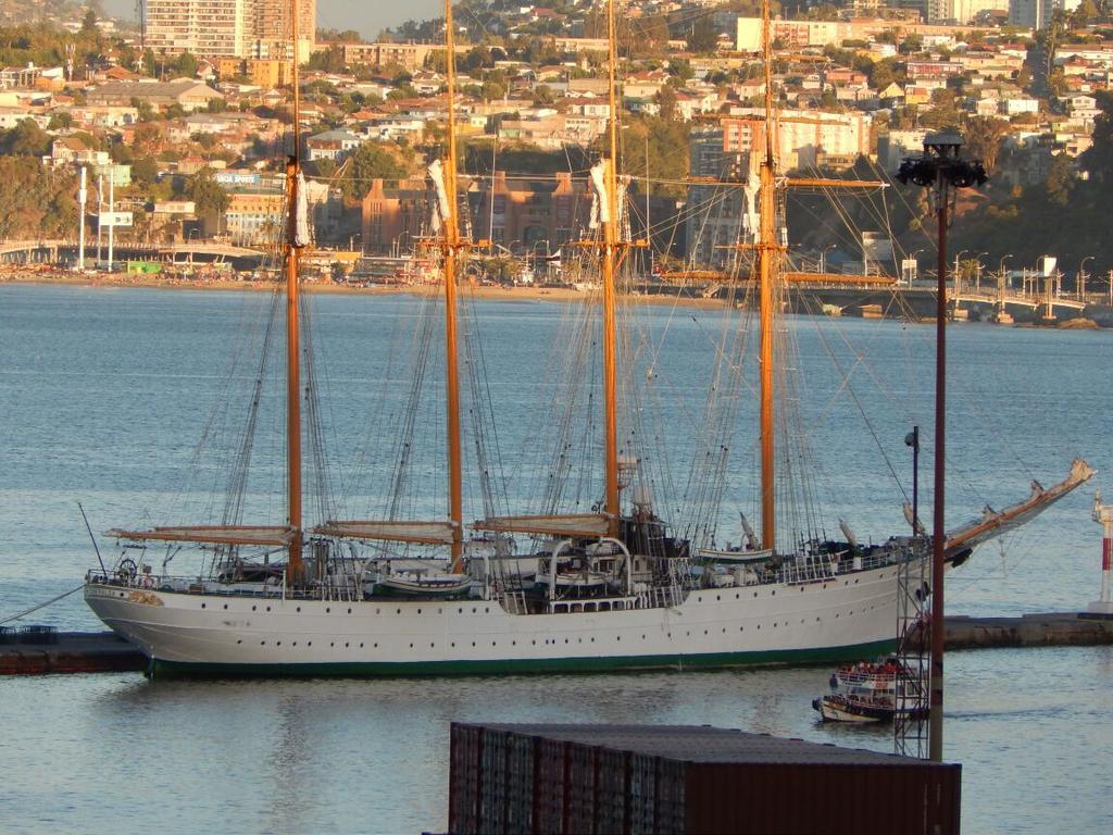 Hostal Recuerdos De Familia Valparaíso Εξωτερικό φωτογραφία